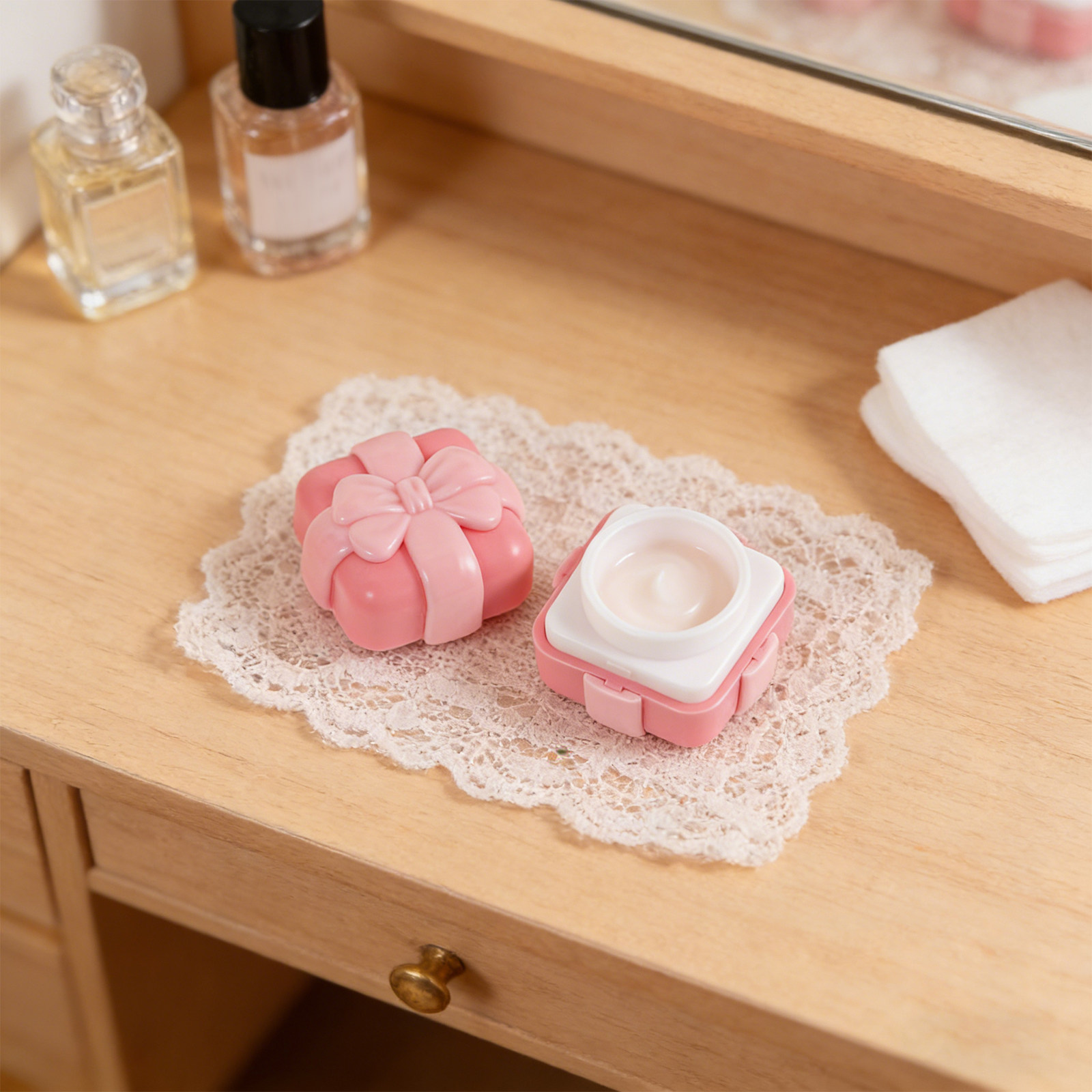 Küçük Dudak Balsamı Tüpleri, D - Lip Balm incelemesi ve fiyatı